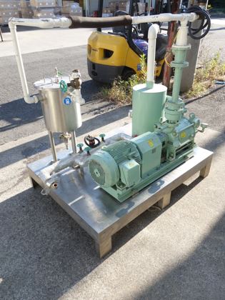 水封式<br>真空ポンプ