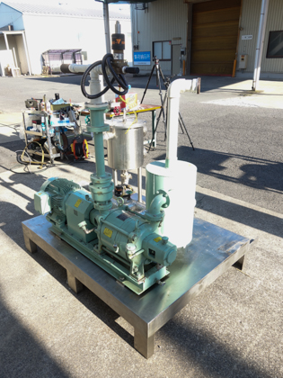 水封式<br>真空ポンプ