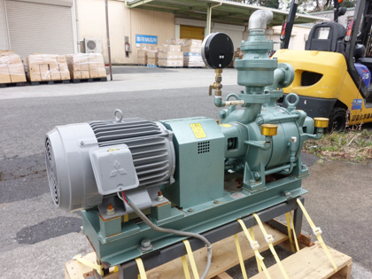 水封式<br>真空<br>ポンプ