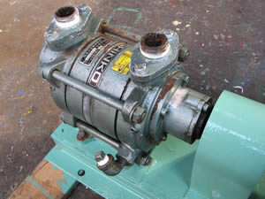 水封式<br>真空ポンプ