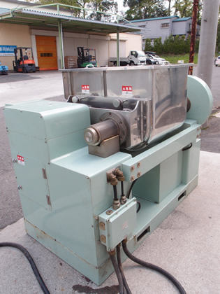 ニーダー<br><br>フィッシュ<br>テール