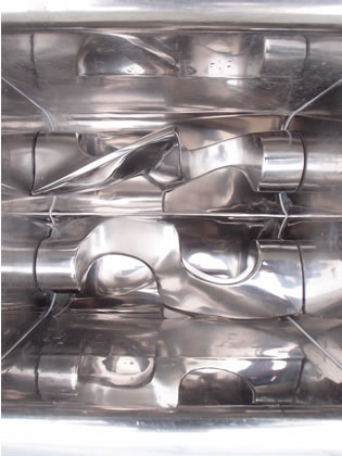 練合機<br><br>ニーダー