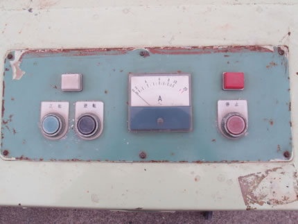 練合機<br><br>ニーダー