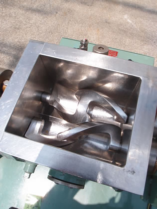 ジャケット付<br>ニーダー