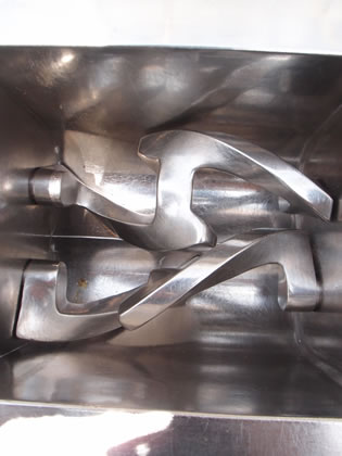 ジャケット付<br>ニーダー