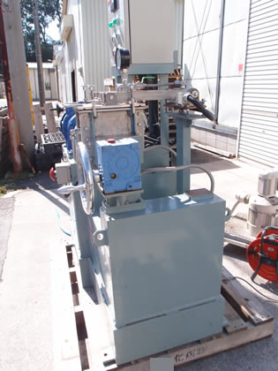 真空式<br>ニーダー