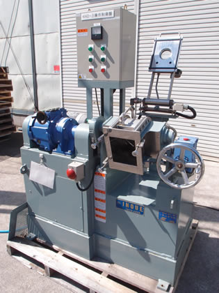 真空式<br>ニーダー