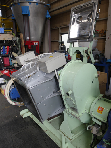 モリヤマ<br><br>Ms型双腕型<br>ニーダー