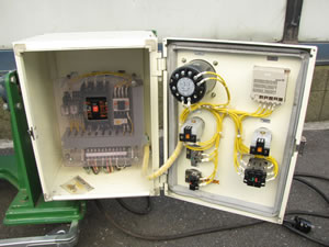 試験研究用<br>ダブルコーン<br>ブレンダ