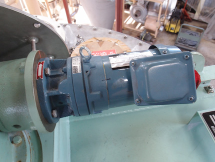 2号機<br><br>新品未使用<br>（置き古し）<br><br>SV<br>ミキサー<br><br>ナウター<br>ミキサー