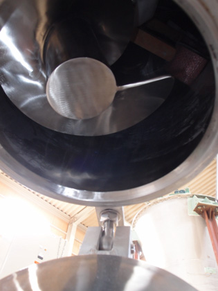 2号機<br><br>新品未使用<br>（置き古し）<br><br>SV<br>ミキサー<br><br>ナウター<br>ミキサー