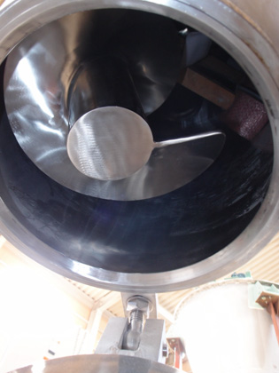 2号機<br><br>新品未使用<br>（置き古し）<br><br>SV<br>ミキサー<br><br>ナウター<br>ミキサー