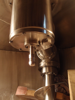 2号機<br><br>新品未使用<br>（置き古し）<br><br>SV<br>ミキサー<br><br>ナウター<br>ミキサー