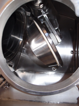 1号機<br>新品未使用<br>（置き古し）<br><br>SVミキサー<br><br>ナウター<br>ミキサー