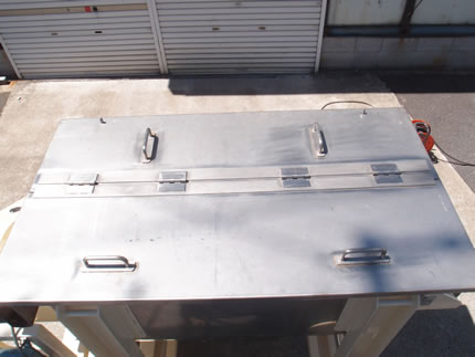 リボン<br>ミキサー<br><br>リボン<br>ブレンダー