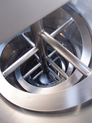 リボ<br>コーン<br><br>縦型<br>リボン<br>ミキサー