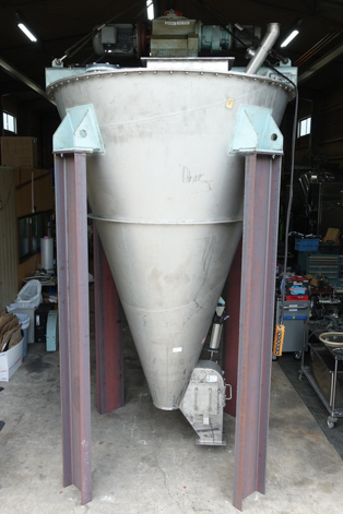 ナウタミキサー<br><br>ナウターミキサー