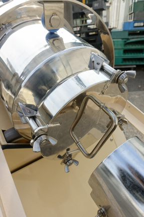 解砕機付き･小型<br>ロッキングミキサー