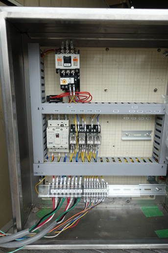 V型混合機<br><br>V型ブレンダー