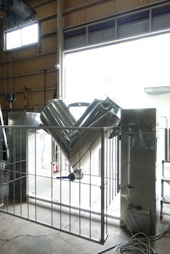 V型混合機<br><br>V型ブレンダー