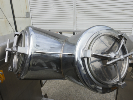 ALL<br>ステンレス仕様<br><br>V型混合機