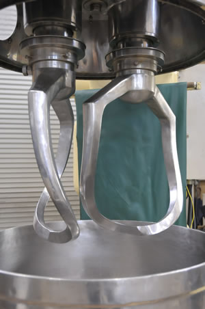 万能混合<br>攪拌機