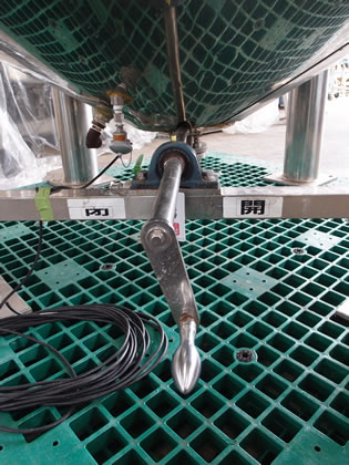 T･K<br>ホモミキサー付<br>撹拌タンク