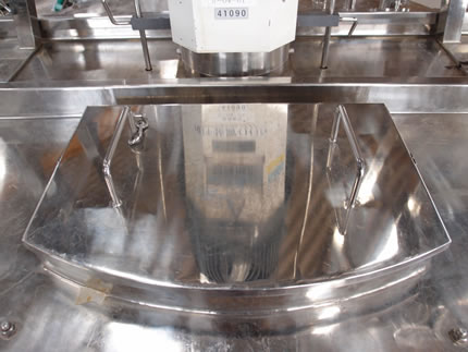 T･K<br>ホモミキサー付<br>撹拌タンク