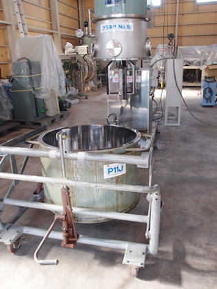 真空<br>プラネタリー<br>ミキサー