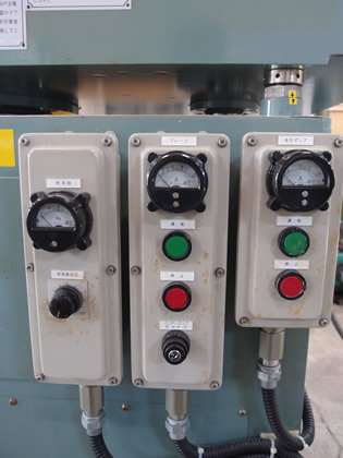 真空<br>プラネタリー<br>ミキサー