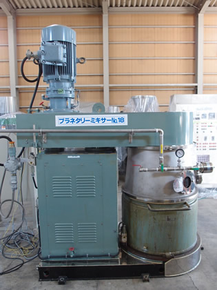 真空<br>プラネタリー<br>ミキサー