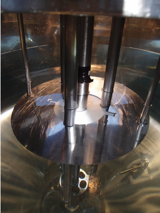 T・K<br>ホモミキサー<br>撹拌タンク