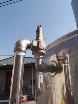 T・K<br>ホモミキサー<br>撹拌タンク