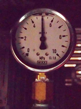 真空式<br>プラネタリー<br>ミキサー