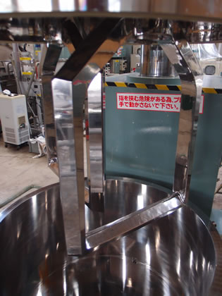 真空式<br>プラネタリー<br>ミキサー