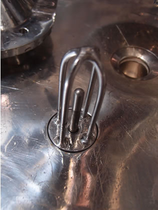 真空脱泡<br>乳化<br>ホモミキサー<br>底部<br>パルセーター<br><br>撹拌タンク