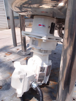 真空脱泡<br>乳化<br>ホモミキサー<br>底部<br>パルセーター<br><br>撹拌タンク