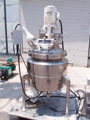 真空脱泡<br>乳化<br>ホモミキサー<br>底部<br>パルセーター<br><br>撹拌タンク