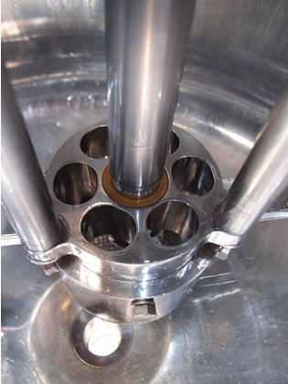 真空脱泡<br>乳化<br>ホモミキサー<br>底部<br>パルセーター<br><br>撹拌タンク