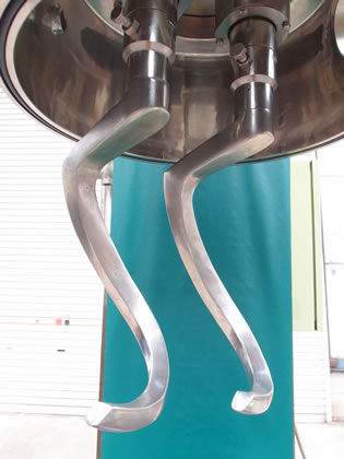 真空<br>万能混合<br>撹拌機