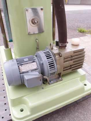 真空<br>万能混合<br>撹拌機