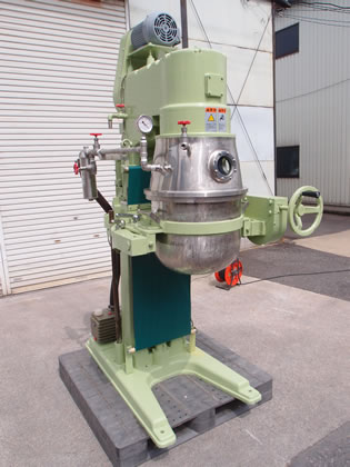 真空<br>万能混合<br>撹拌機