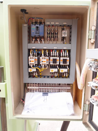 真空<br>万能混合<br>撹拌機