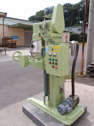 真空<br>万能混合<br>撹拌機