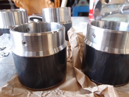 中･高粘度用<br>撹拌混練機<br><br>プラネタリー<br>ディスパー<br><br>分散撹拌<br>混合練り