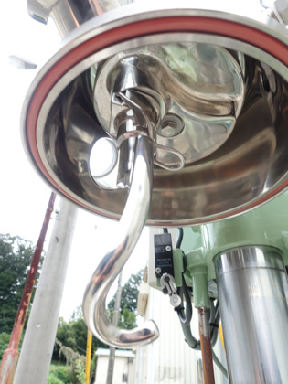 品川式<br>真空･脱泡<br>混合撹拌機