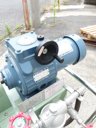 品川式<br>真空･脱泡<br>混合撹拌機