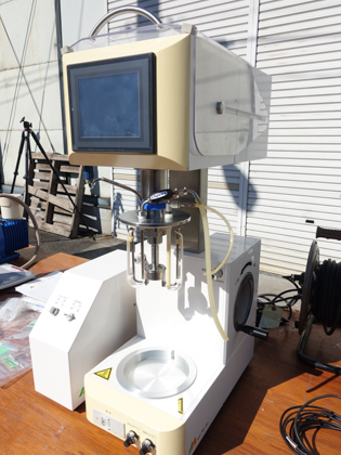 卓上型<br>真空乳化<br>撹拌装置