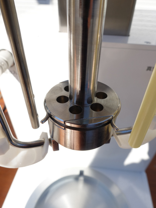 卓上型<br>真空乳化<br>撹拌装置