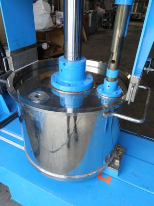 プラネタリーミキサー<br>ラムプレス　付属